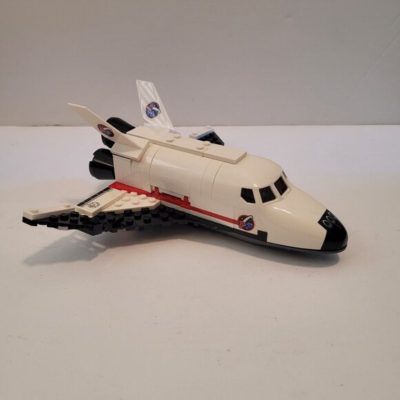 Lego City Space Shuttle Set 60078 Astronaut Minifigures Satellite Instructions - Picture 2 of 6